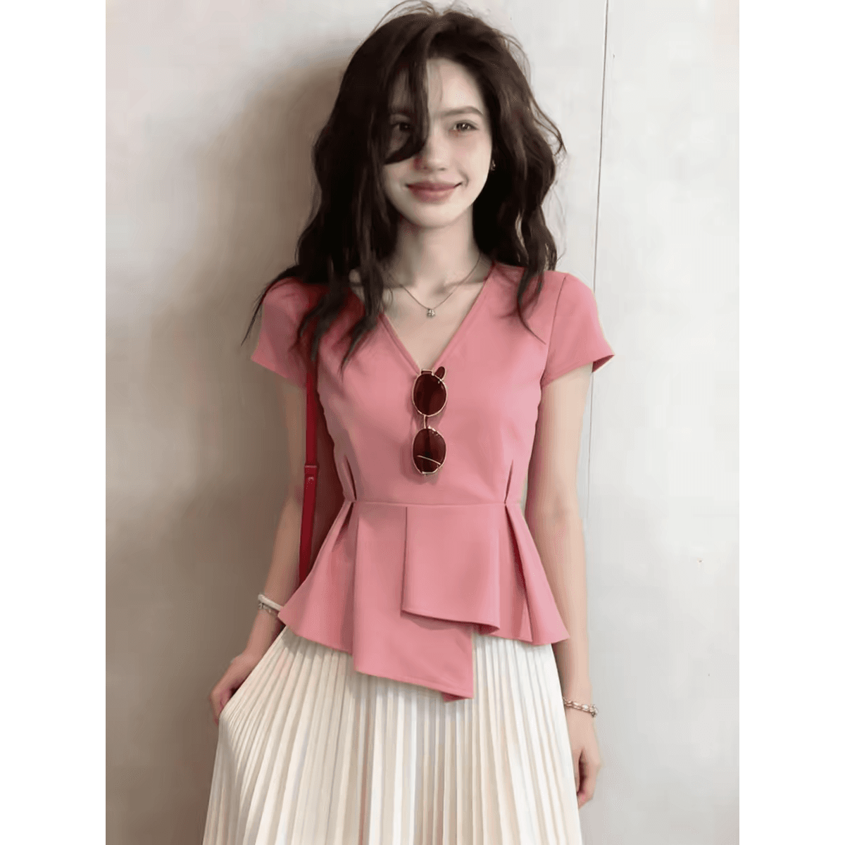 작은 대중 핑크색 V넥 반팔 티셔츠 여성 출퇴근 바람 허리 수축 슬림해 보이는 프릴 품격 맨위 슈퍼 잘 생긴 2026 년 이미지 5