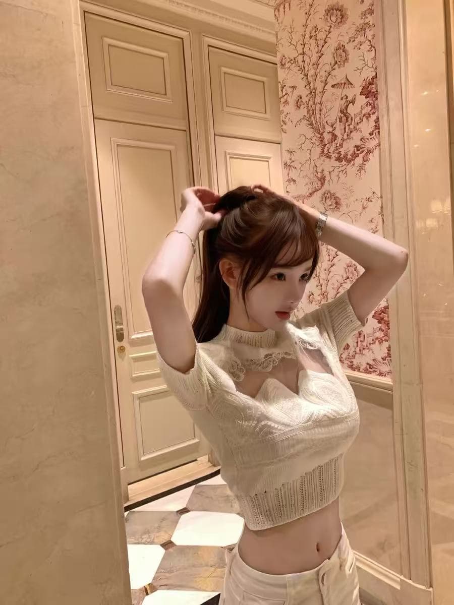 okmashop 순수한 욕망 작은 심장 기계 반하이넥 스웨터 여자 봄 디자인 센스 홀로우 아웃 순수한 욕망 쇼트 스타일 니트 스웨터 이미지 4