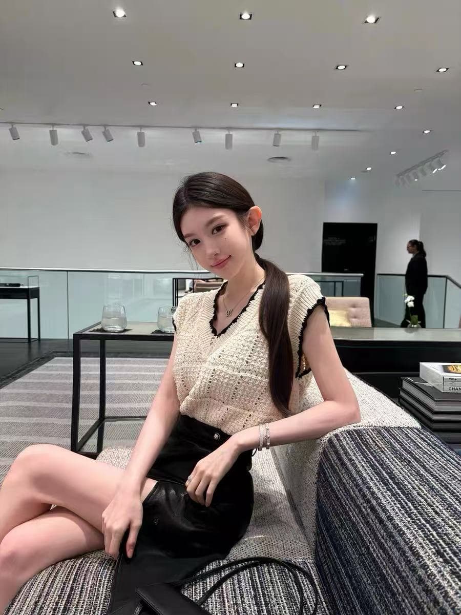 안녕하세요. 팬 팬 천천히 리듬 수공 훅 제직 배색 맨위 샤오시엔 어깨 조끼 홀로우 아웃 니트 오픈 가디건 이미지 4