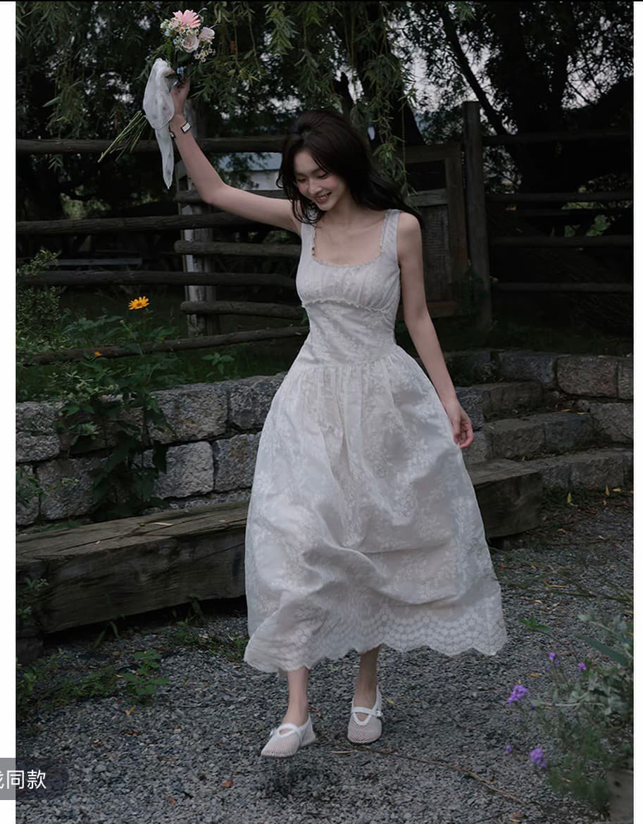 장 베이 베이 배꽃 떠 다니는 꿈 포지셔닝 3 차원 자수 레이스 측면 핀치 Pleat 비스듬한 자르다 드레스