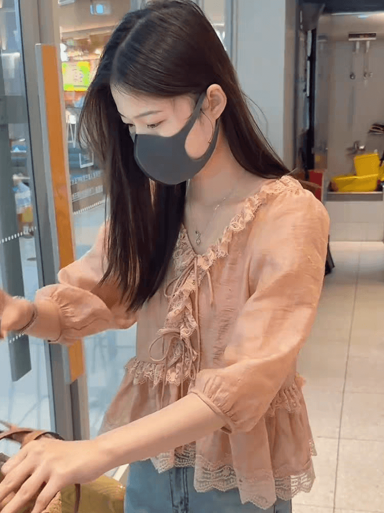 프랑스식 프릴 레이스 조각 레이스 업 셔츠 여름 디자인 센스 작은 대중 셔츠 프랑스식 사소한 아름다운 맨위 이미지 3