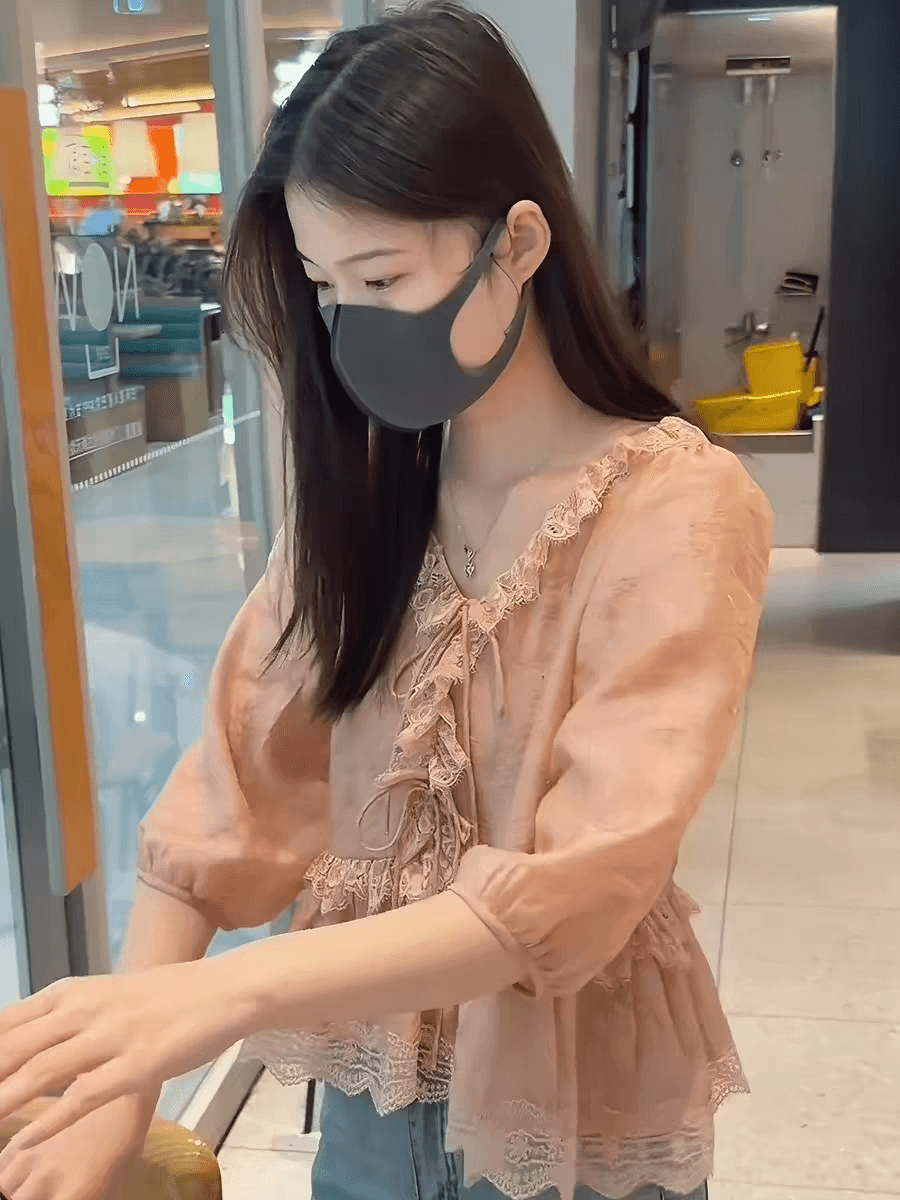 프랑스식 프릴 레이스 조각 레이스 업 셔츠 여름 디자인 센스 작은 대중 셔츠 프랑스식 사소한 아름다운 맨위 상세 이미지 3