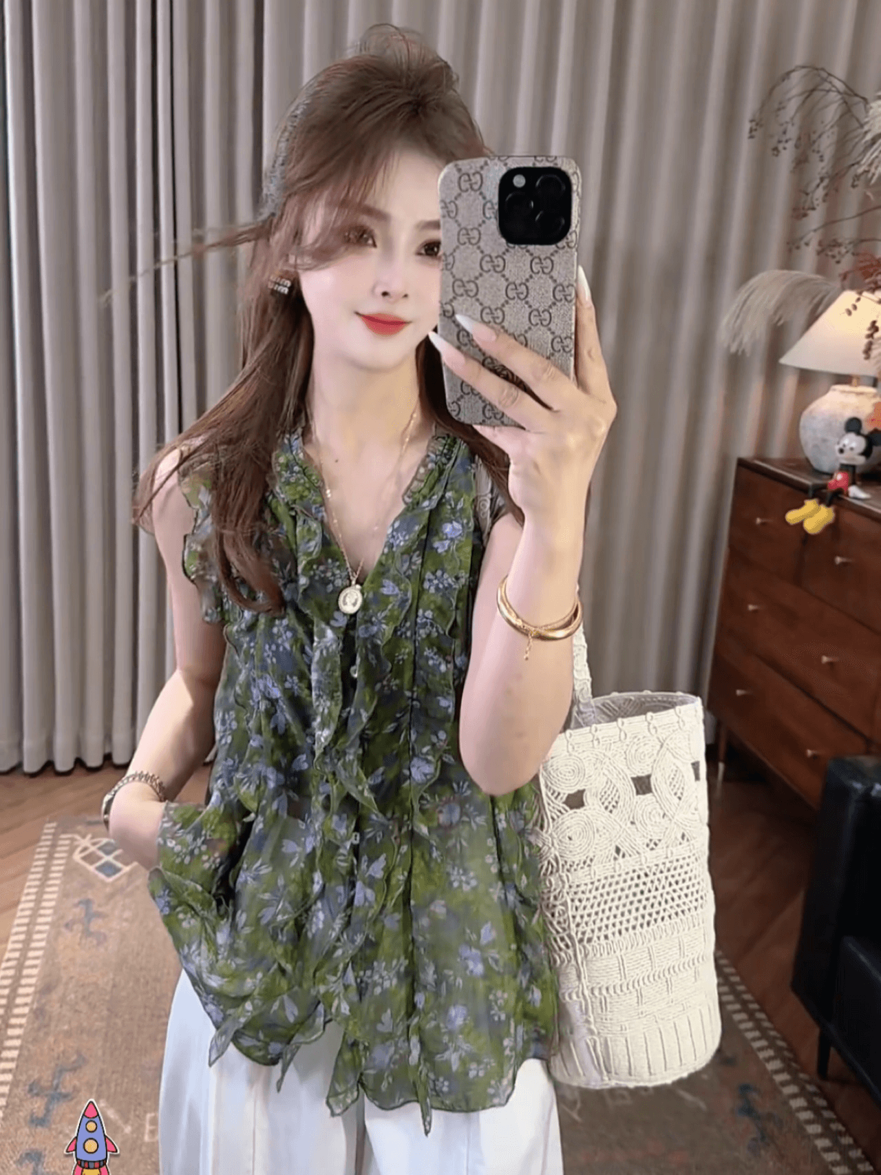 한국 스타일 레트로 프릴 꽃무늬 민소매 여성 셔츠 2026 여름 패션 외국 가스 쇼트 스타일 V넥 조끼 맨위 상세 이미지 5