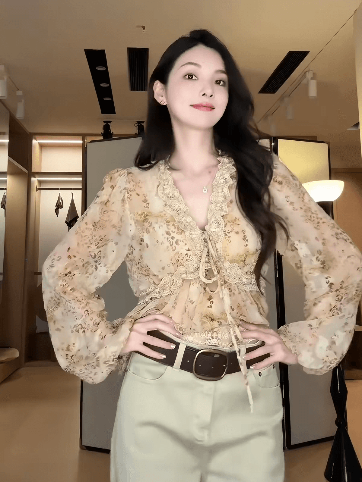 레트로 레이스 레이스 프린트 쉬폰 자외선 차단 여성 셔츠 프랑스식 부드러운 바람 Chic 고급 센스 품격 맨위 여름 이미지 3