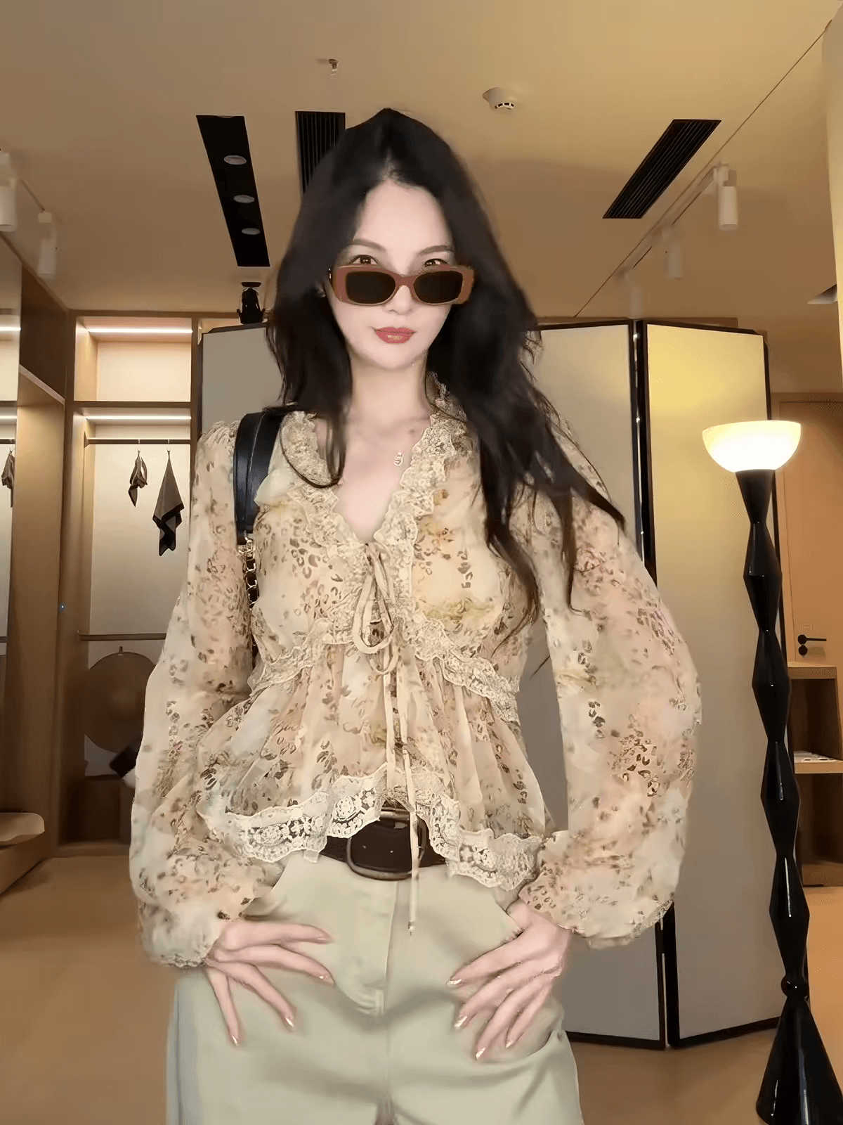 레트로 레이스 레이스 프린트 쉬폰 자외선 차단 여성 셔츠 프랑스식 부드러운 바람 Chic 고급 센스 품격 맨위 여름 상세 이미지 5
