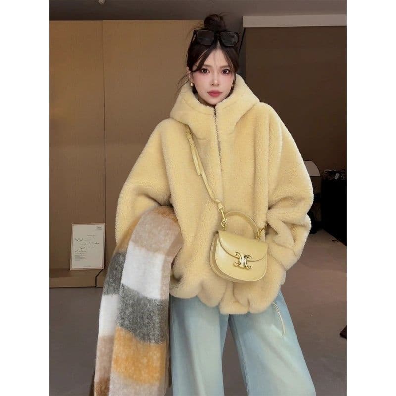 가을 겨울 소녀 두꺼운 쇼트 스타일 후드 스웨이드 원단 양털 모조 가죽 털 하나 환경 보호 모피 재킷 이미지 2