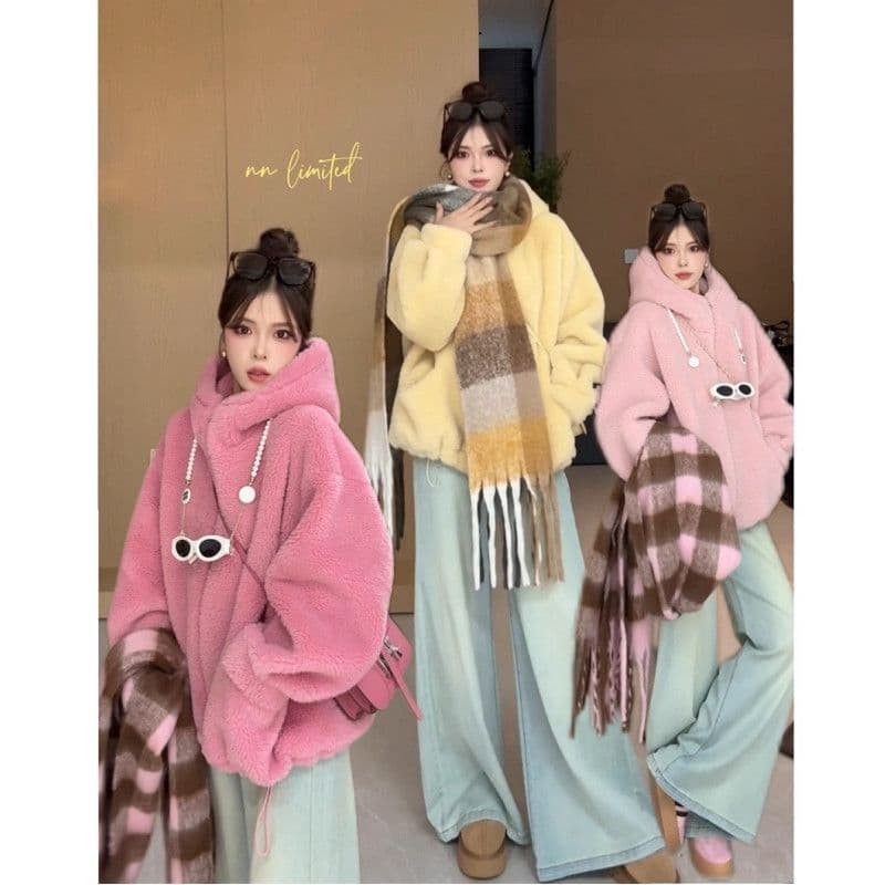 가을 겨울 소녀 두꺼운 쇼트 스타일 후드 스웨이드 원단 양털 모조 가죽 털 하나 환경 보호 모피 재킷 상세 이미지 2