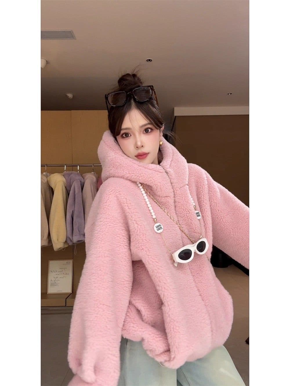 가을 겨울 소녀 두꺼운 쇼트 스타일 후드 스웨이드 원단 양털 모조 가죽 털 하나 환경 보호 모피 재킷 상세 이미지 14