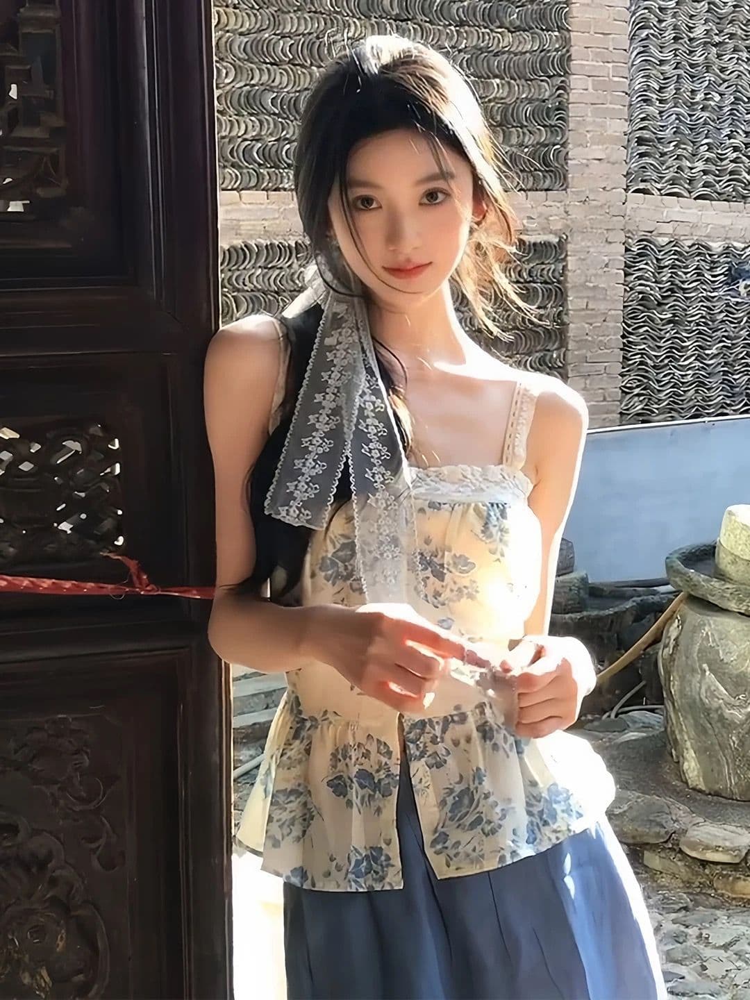 한 부서 꽃무늬 레이스 조각 캐미솔 여름 해변가 휴가 바람 허리 수축 슬림해 보이는 고유 한 아름다운 맨위
