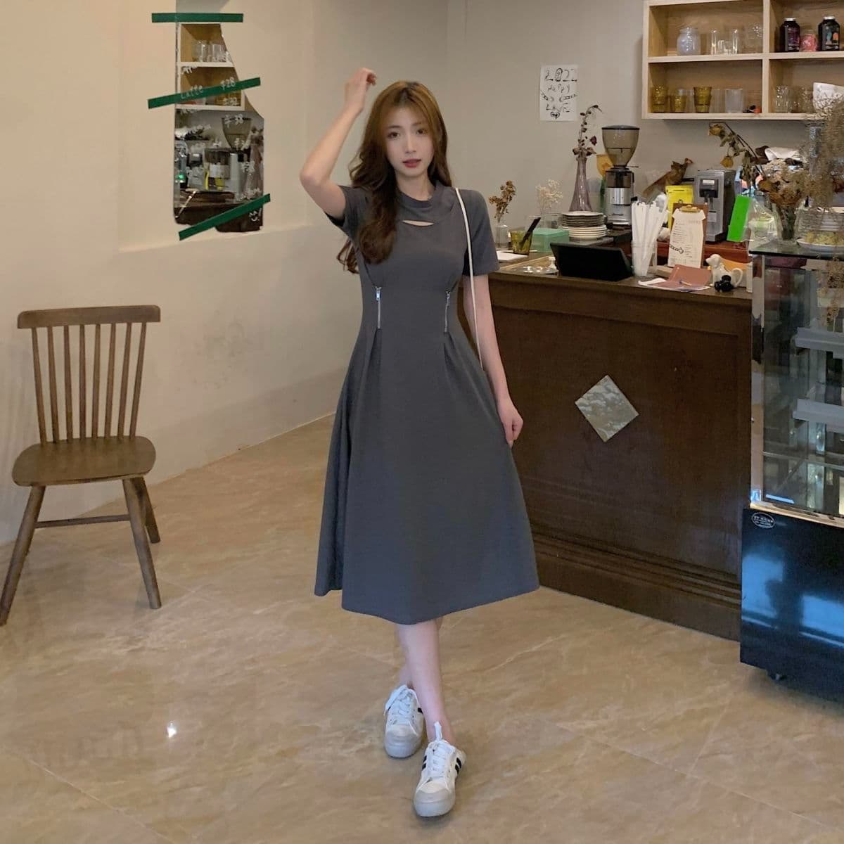 빅 사이즈 지방 mm 프랑스식 레트로 그는 벤 바람 여성 드레스 여름 센스 홀로우 아웃 표지 배 슬림해 보이는 회색 치마 트렌디 상세 이미지 9