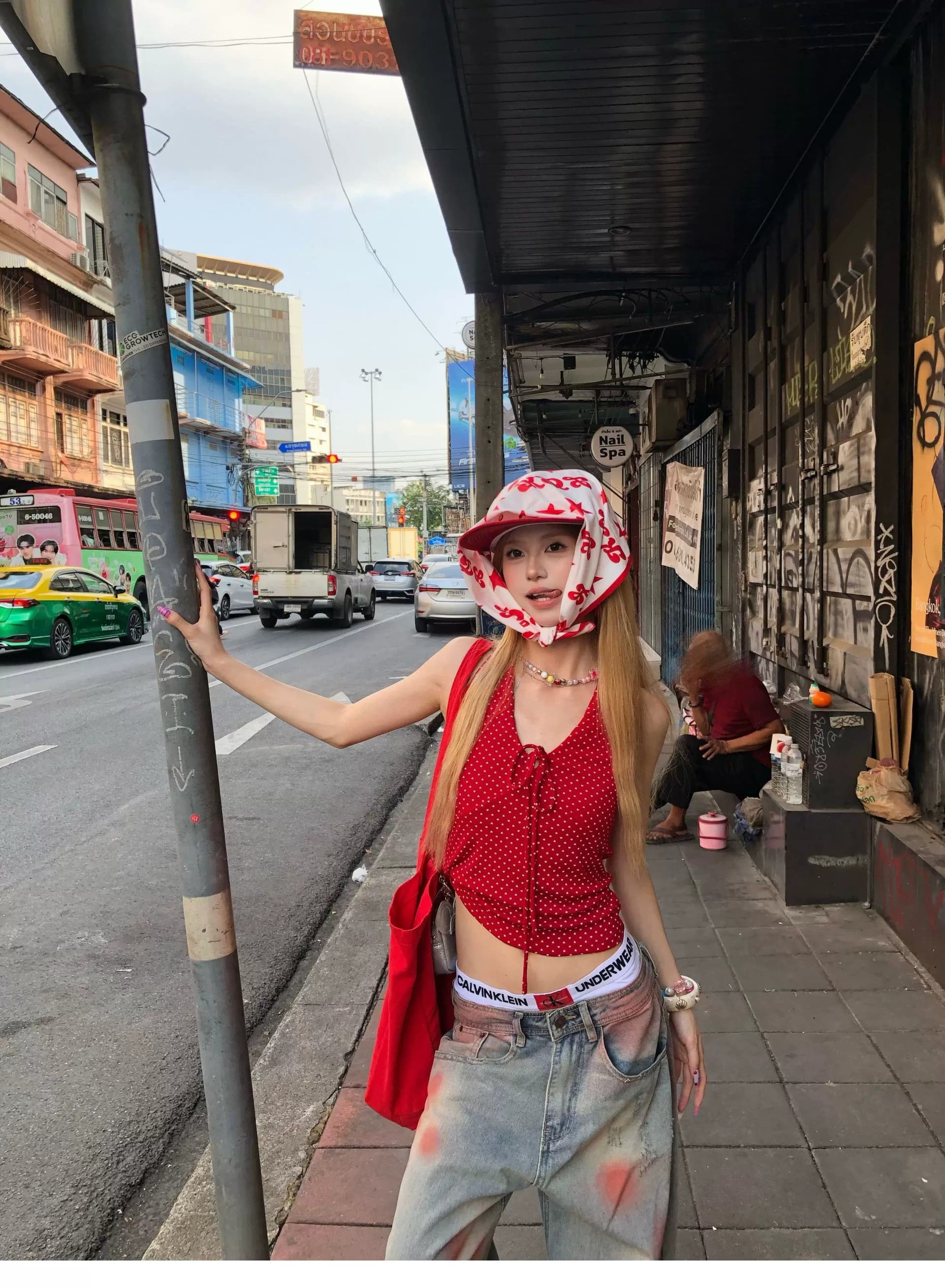 달콤한 핫걸 도트 무늬 행침 목 캐미솔 여름 몸매 가꾸기 슬림해 보이는 스트랩 섹시함 핫걸 Chic 쇼트 스타일 맨위 이미지 3