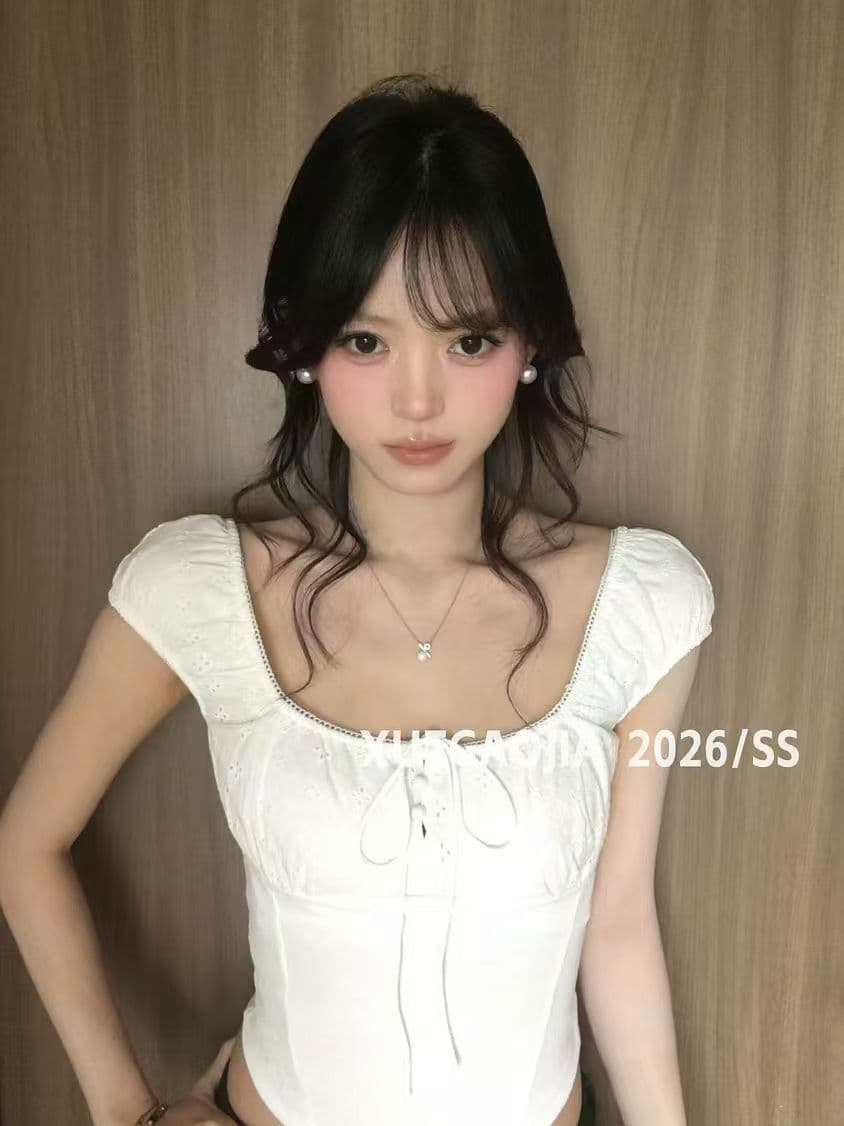 섹시함 핫걸 바람 나비 넥타이 반팔 티셔츠 여성 2026 여름 새로운 몸매 가꾸기 고급 센스 광장 칼라 맨위 상세 이미지 8
