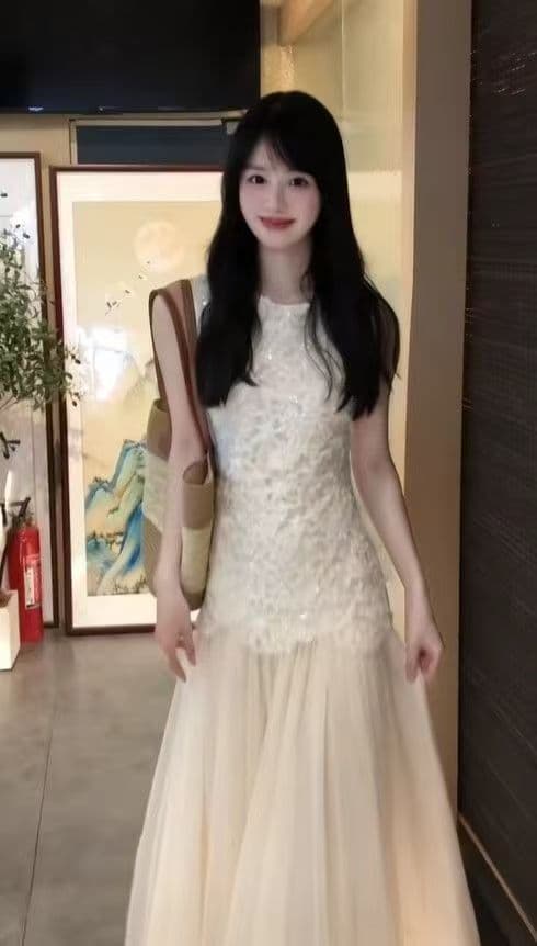 자이언트 잘 생긴 ~ 중 허리 수축 슬림해 보이는 요정 드레스 슈퍼 화재 작은 대중 아니요 명중 섹션 얕은 살구 색상 프랑스식 부드러운 바람 치마 이미지 2