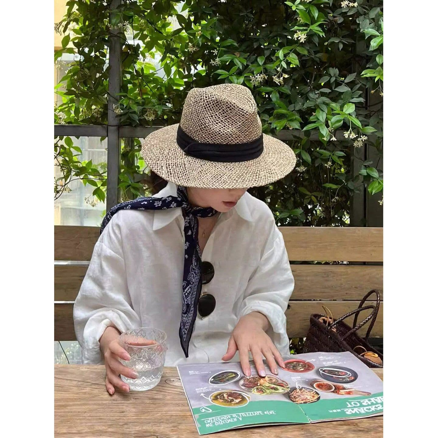 화이트 자외선 차단 셔츠 경기 허리밴드 반바지 여름 얇은 스타일 오래된 돈 바람 착용 가져 가라. 아마 여성 고급 면 린넨 세트 이미지 2