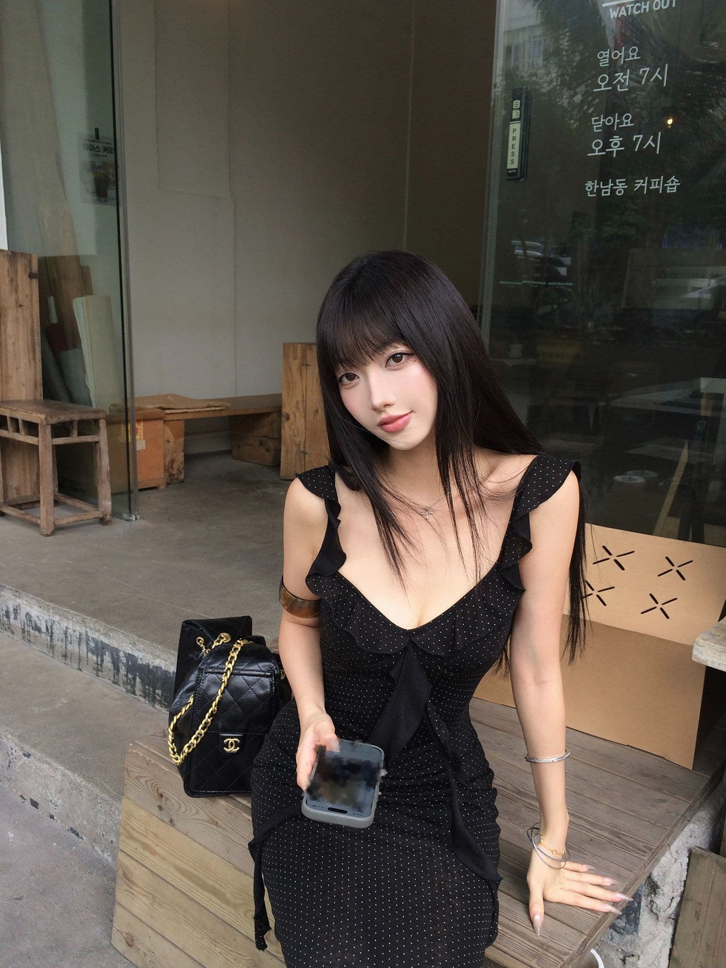 원본 품질 여성 여름 몸매 가꾸기 도트 무늬 깊은 V 넥 타이트 스커트 롱 스커트 프랑스식 검정색 작은 날다 소매 슬립 드레스 상세 이미지 11