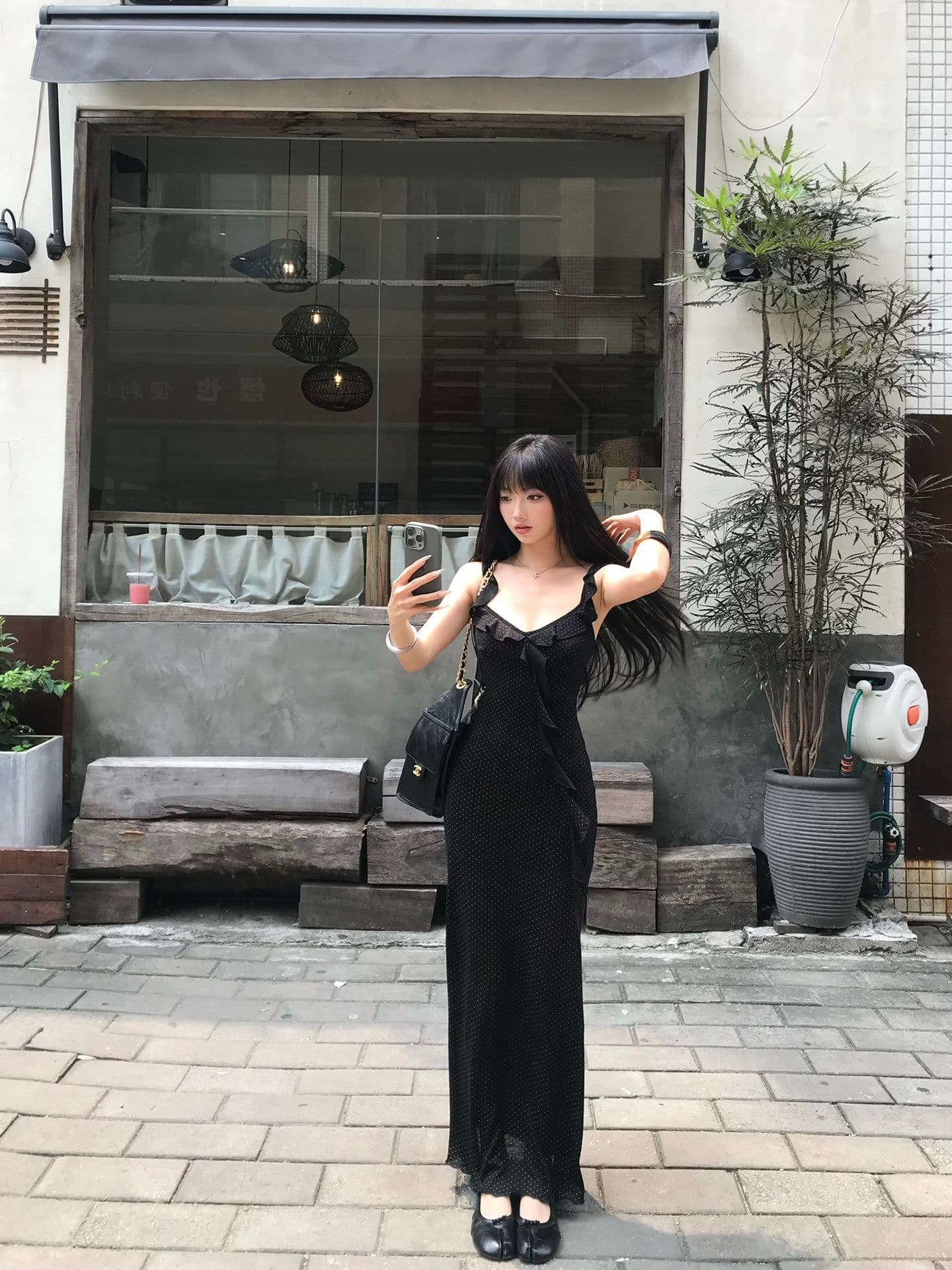 원본 품질 여성 여름 몸매 가꾸기 도트 무늬 깊은 V 넥 타이트 스커트 롱 스커트 프랑스식 검정색 작은 날다 소매 슬립 드레스 상세 이미지 14