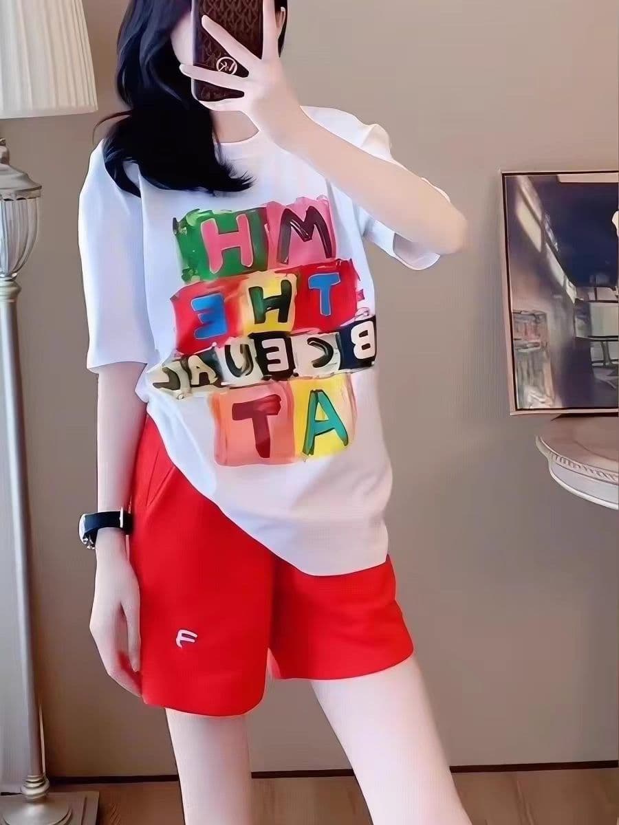 아메리칸 레트로 알파벳 프린트 반팔 티셔츠 여성 2026 새로운 작은 대중 조수 브랜드 중간 길이 루즈핏 슬림해 보이는 맨위 상세 이미지 4