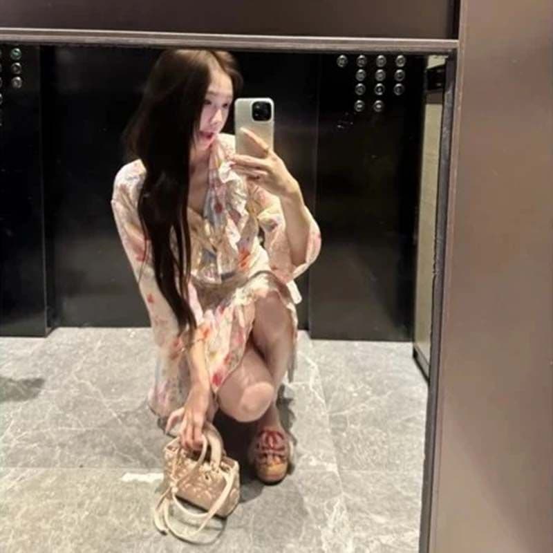 있음 안감 프랑스식 달콤한 스타일 꽃무늬 여성 드레스 V넥 허리 수축 슬림해 보이는 휴가 드레스 상세 이미지 4