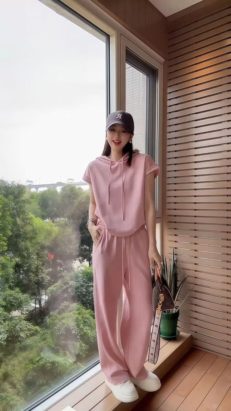 캐주얼 세트 여성 여름 새로운 디자인 센스 후드 반팔 와이드 레그 팬츠 투피스 세트 상세 이미지 2