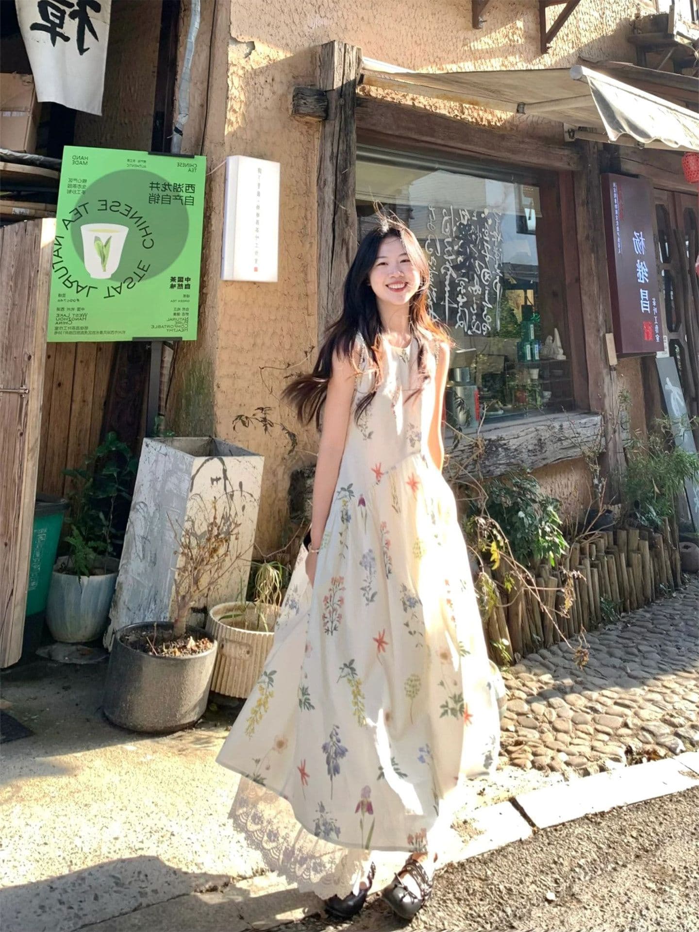 2026 롱 코트 레이스 치마 루즈핏 여성 여름 새로운 프랑스식 휴가 바람 아름다운 프린트 민소매 조끼 원피스 상세 이미지 4