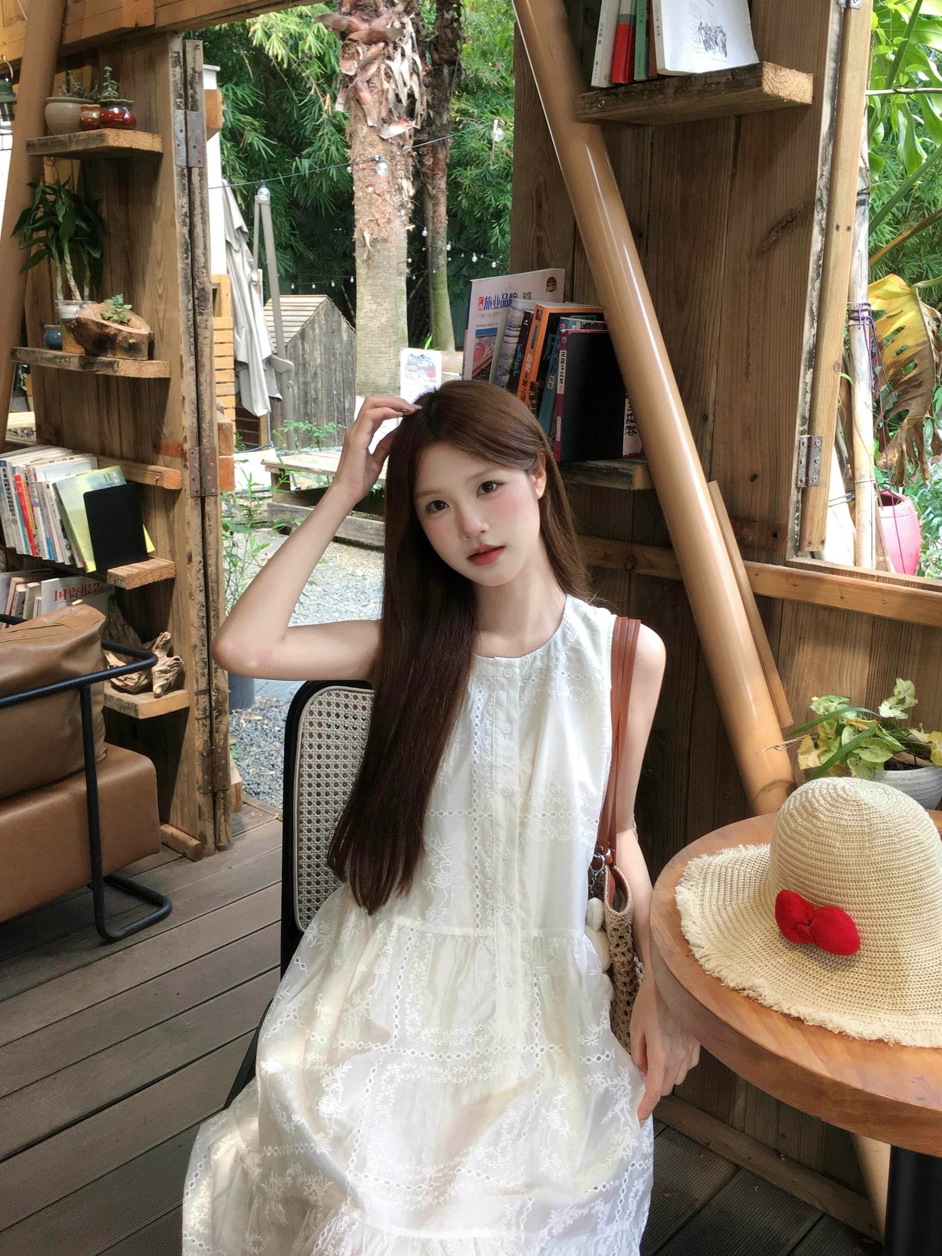 프랑스식 달콤함 자수 레이스 행침 목 조끼 여성 드레스 여름 디자인 센스 고유 한 아름다운 첫사랑 길다 치마 상세 이미지 1