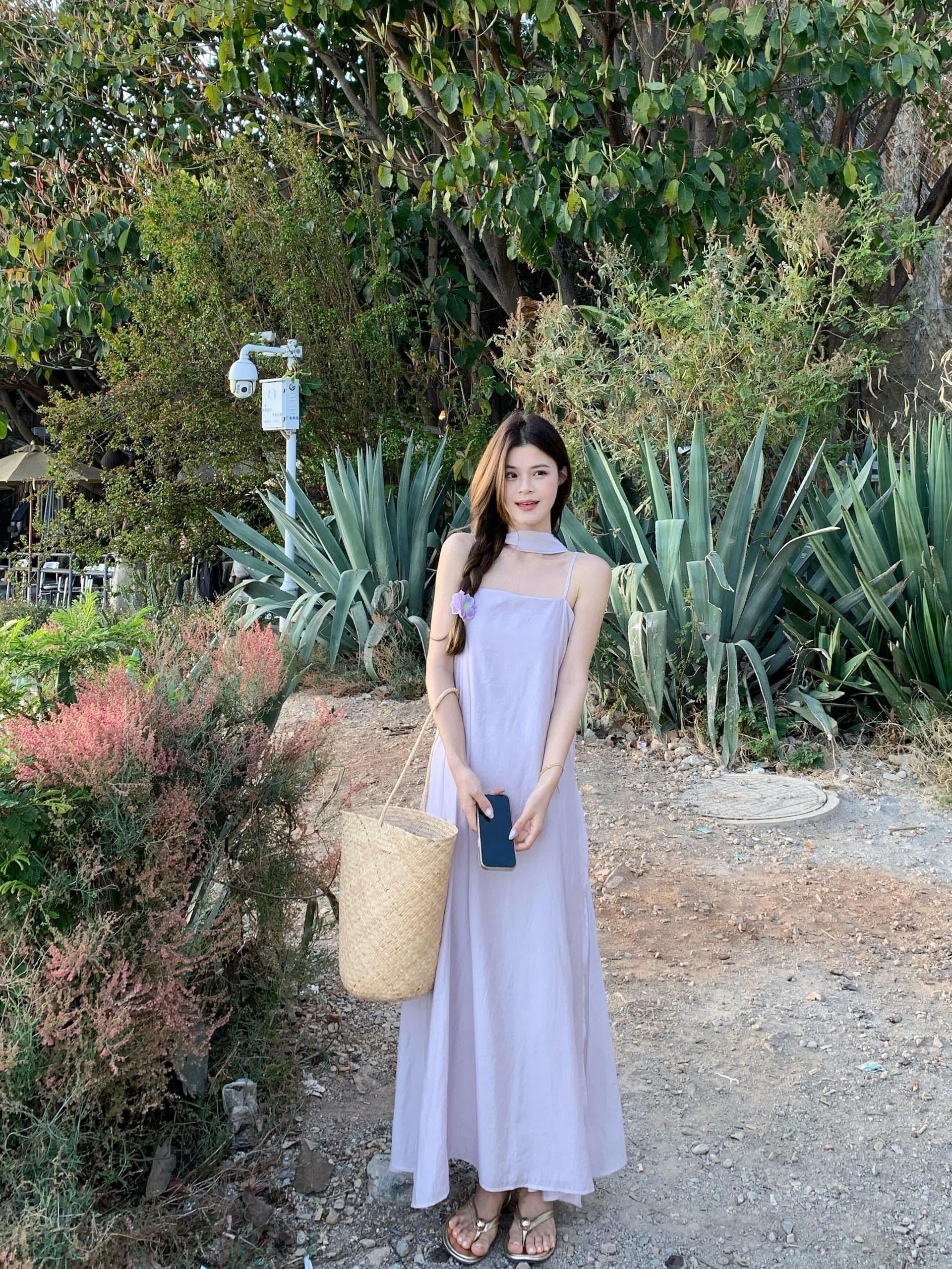 2026 여름 새로운 부드러운 휴가 바람 디자인 센스 분위기 우아한 품격 슬립 롱 스커트 여성 드레스 chic 상세 이미지 2