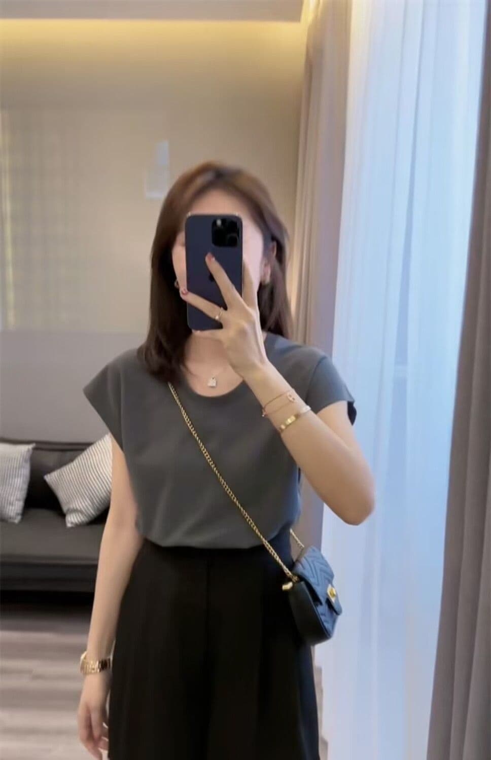 캐주얼 패션 세트 여성 여름 새로운 미니멀리즘 다용도 반팔 티셔츠 반바지 투피스 세트 상세 이미지 7