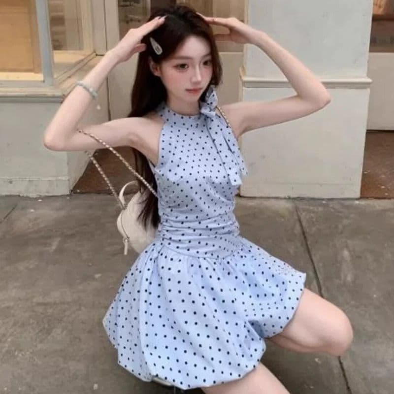 원본 것 있음 네리 파란색 도트 무늬 스트랩 행침 목 드레스 해변가 휴가 핫걸 허리 수축 꽃밭 미니 스커트 이미지 3