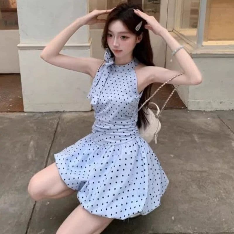 원본 것 있음 네리 파란색 도트 무늬 스트랩 행침 목 드레스 해변가 휴가 핫걸 허리 수축 꽃밭 미니 스커트 상세 이미지 5