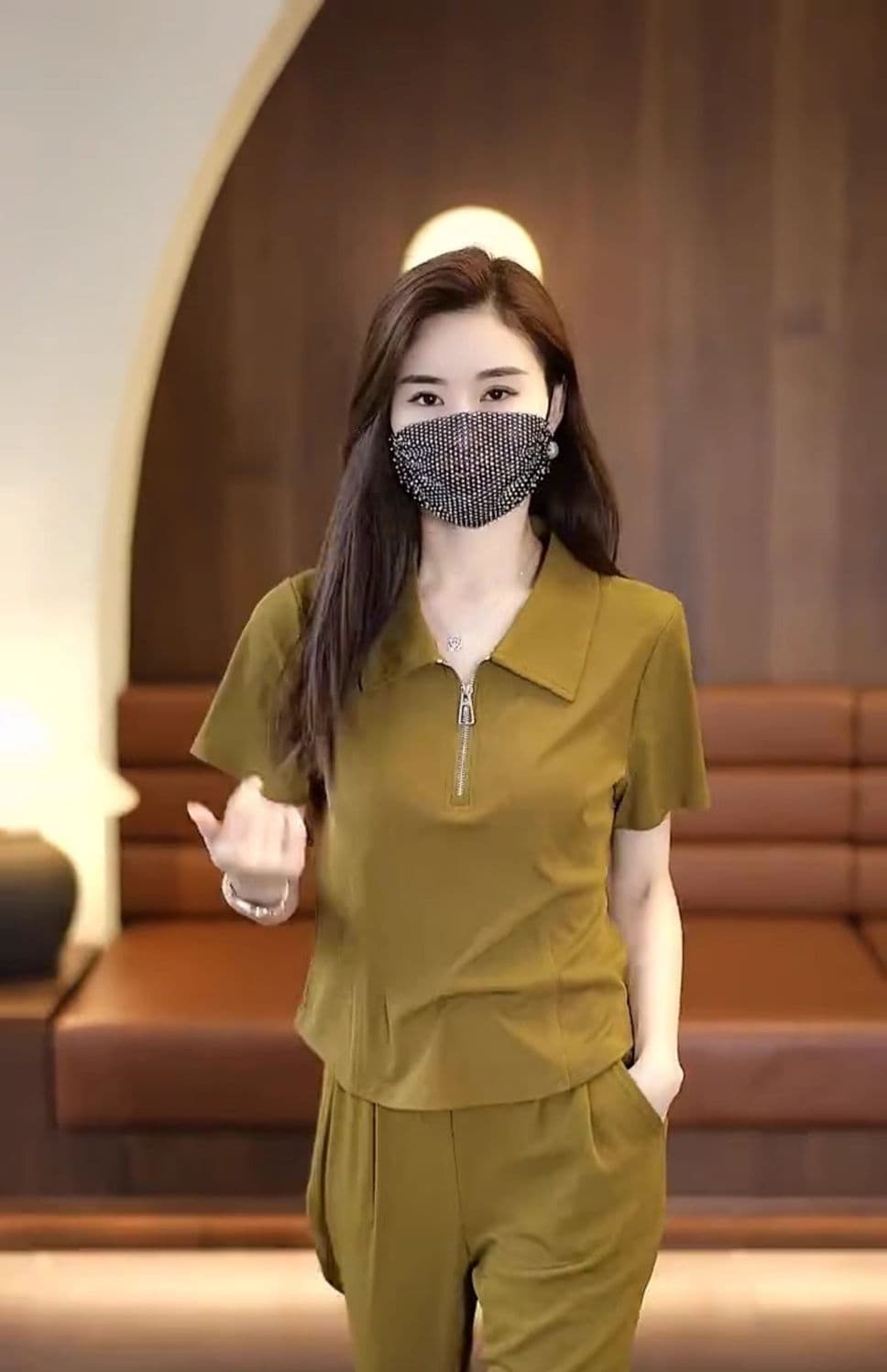 패션 운동복 세트 여성 2026 여름 새로운 외국 가스 연령 감소 캐주얼 와이드 레그 팬츠 투피스 세트 상세 이미지 3