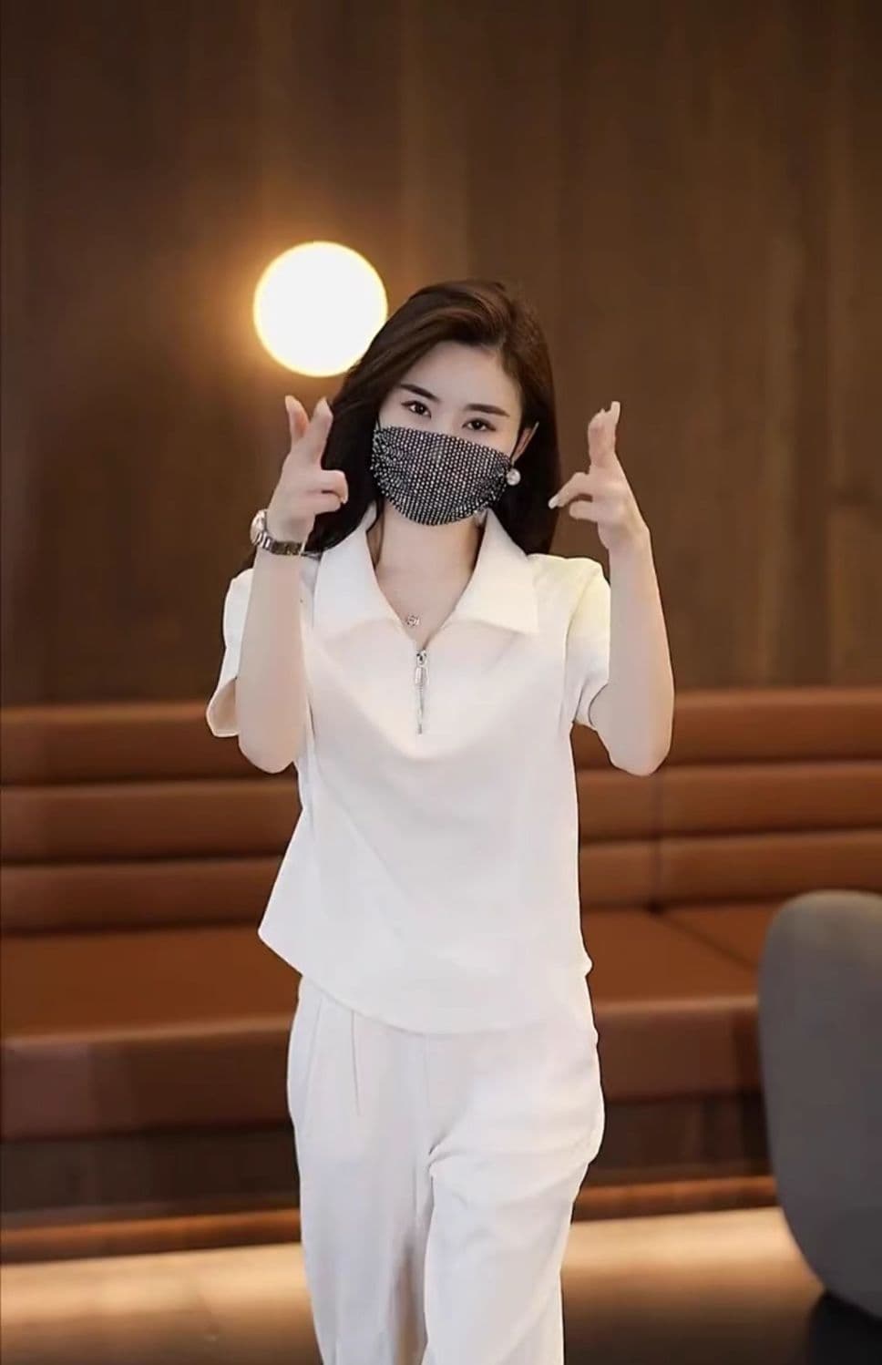 패션 운동복 세트 여성 2026 여름 새로운 외국 가스 연령 감소 캐주얼 와이드 레그 팬츠 투피스 세트 상세 이미지 10