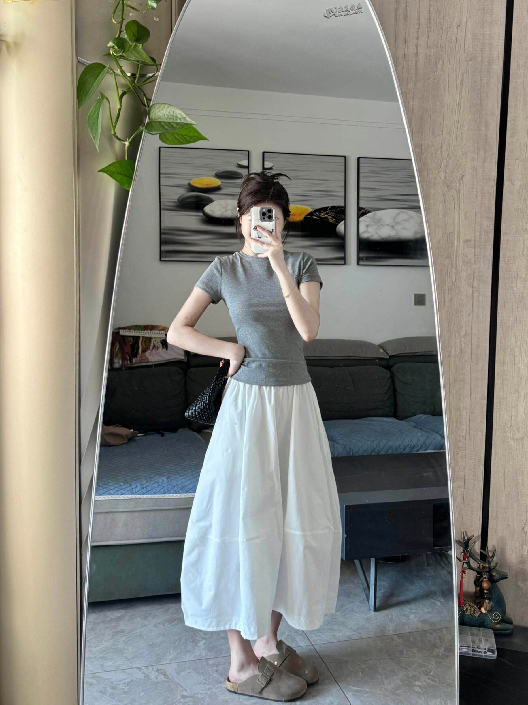 한 부서 느슨함 센스 캐주얼 스포츠 슈트 여성 여름 미니멀리즘 몸매 가꾸기 반팔 티셔츠 한 마디 반신 롱 스커트 투피스 세트 상세 이미지 9
