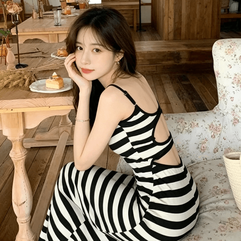 배색 스트라이프 작은 심장 기계 섹시함 슬립 드레스 대 백리스 하이웨이스트 품격 수리 뒤에 트임 슬림해 보이는 롱 스커트 이미지 4