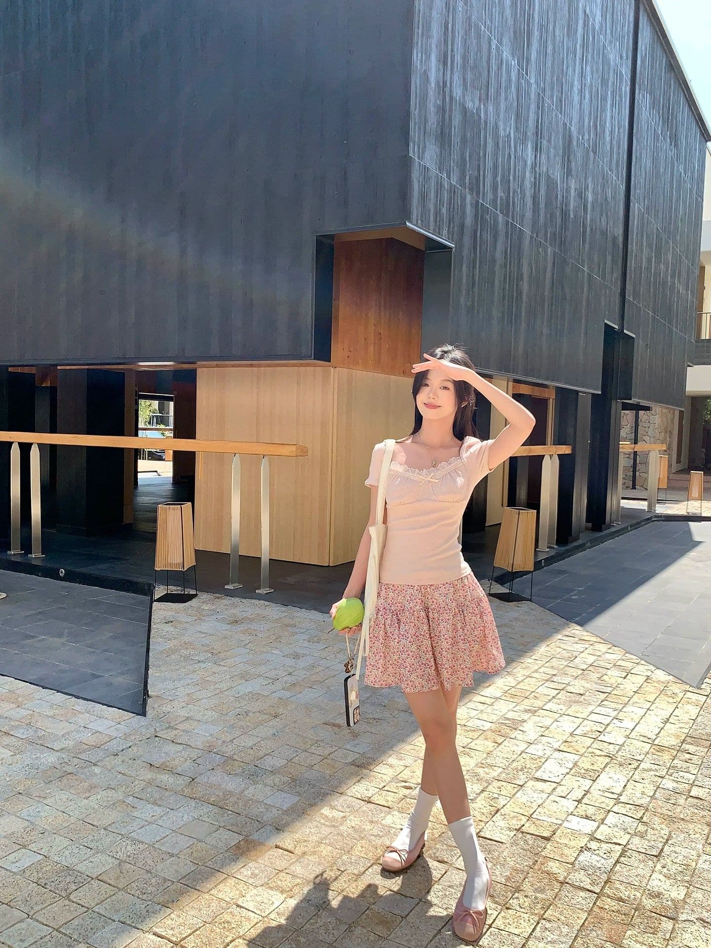원본 원단 것 한 부서 부드러운 레이스 조각 리브 순수한 욕망 바람 핑크색 레이스 반팔 티셔츠 여성 의류 여름 상세 이미지 7
