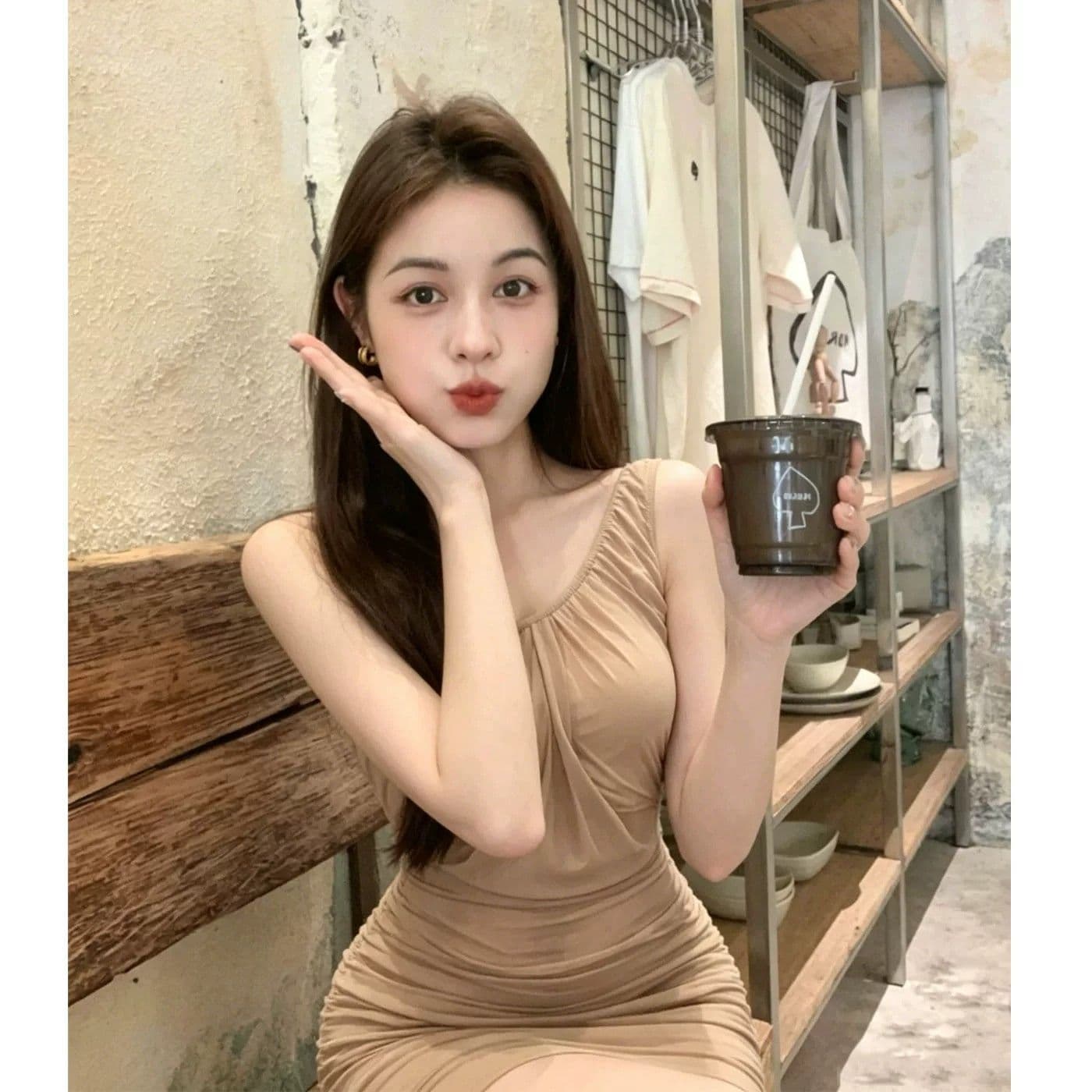 프랑스식 숄더백 부드러운 품격 망사 여성 드레스 여름 주름 허리 수축 로얄 자매 바람 타이트 스커트 짧은 치마 가슴 패드 상세 이미지 4