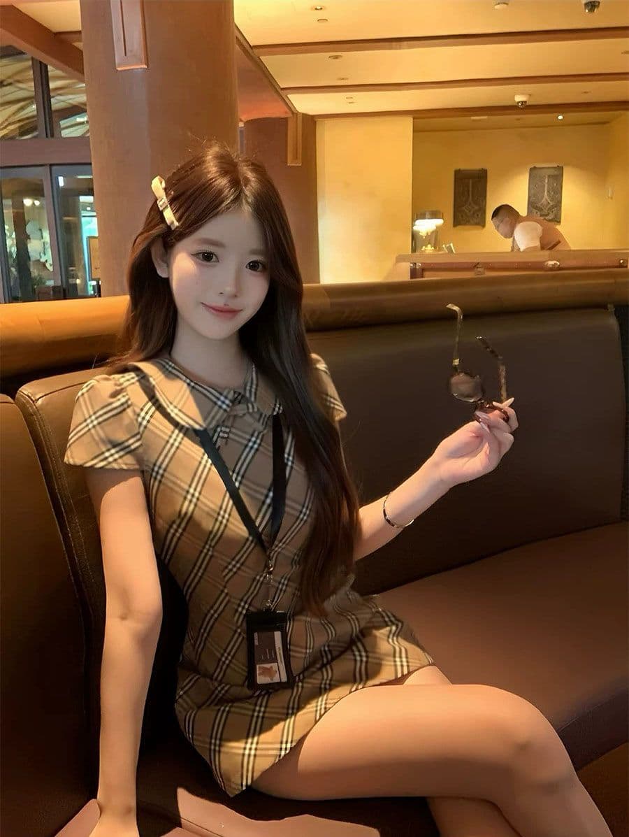 중년 소녀 치마 허리 수축 베이비 칼라 체크무늬 치마 천 골드 센스 달콤함 드레스 슬림해 보이는 섹션 슈퍼 잘 생긴 여성 의류 이미지 3