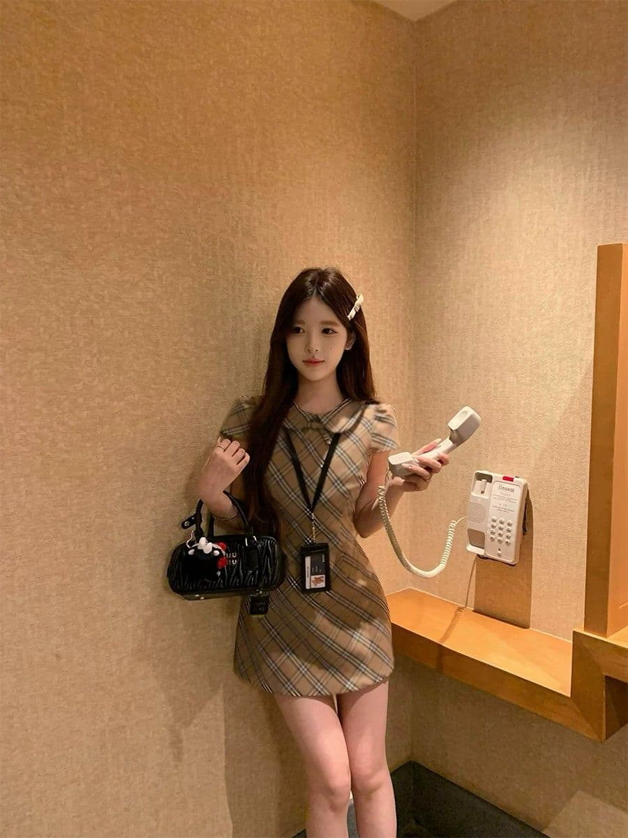 중년 소녀 치마 허리 수축 베이비 칼라 체크무늬 치마 천 골드 센스 달콤함 드레스 슬림해 보이는 섹션 슈퍼 잘 생긴 여성 의류