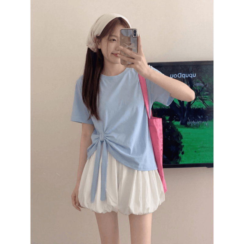 한 부서 불규칙 디자인 센스 반팔 티셔츠 여성 여름 루즈핏 맨위 꽃밭 바지 짧은 바지 전체 집합 착용 가져 가라. 상세 이미지 1