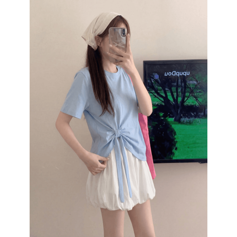 한 부서 불규칙 디자인 센스 반팔 티셔츠 여성 여름 루즈핏 맨위 꽃밭 바지 짧은 바지 전체 집합 착용 가져 가라. 상세 이미지 2
