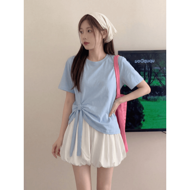 한 부서 불규칙 디자인 센스 반팔 티셔츠 여성 여름 루즈핏 맨위 꽃밭 바지 짧은 바지 전체 집합 착용 가져 가라. 상세 이미지 5