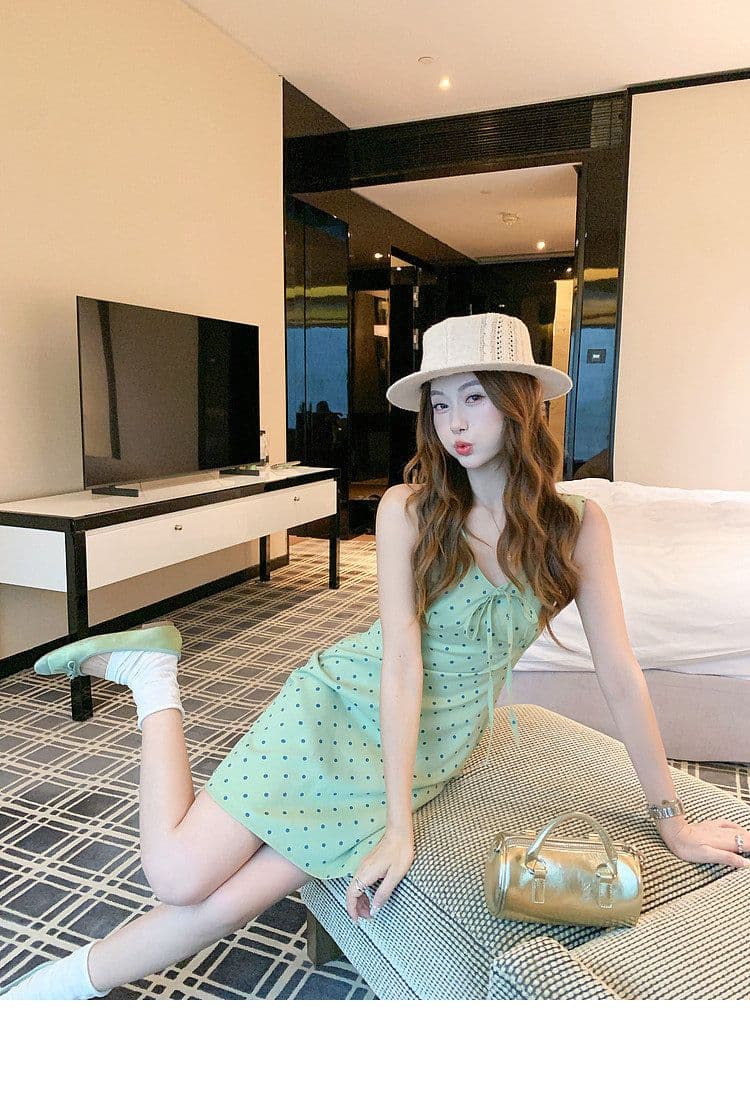 한 부서 도트 무늬 녹색 V넥 캐미솔 여성 드레스 여름 허리 수축 한 마디 미니 스커트 치마 상세 이미지 14