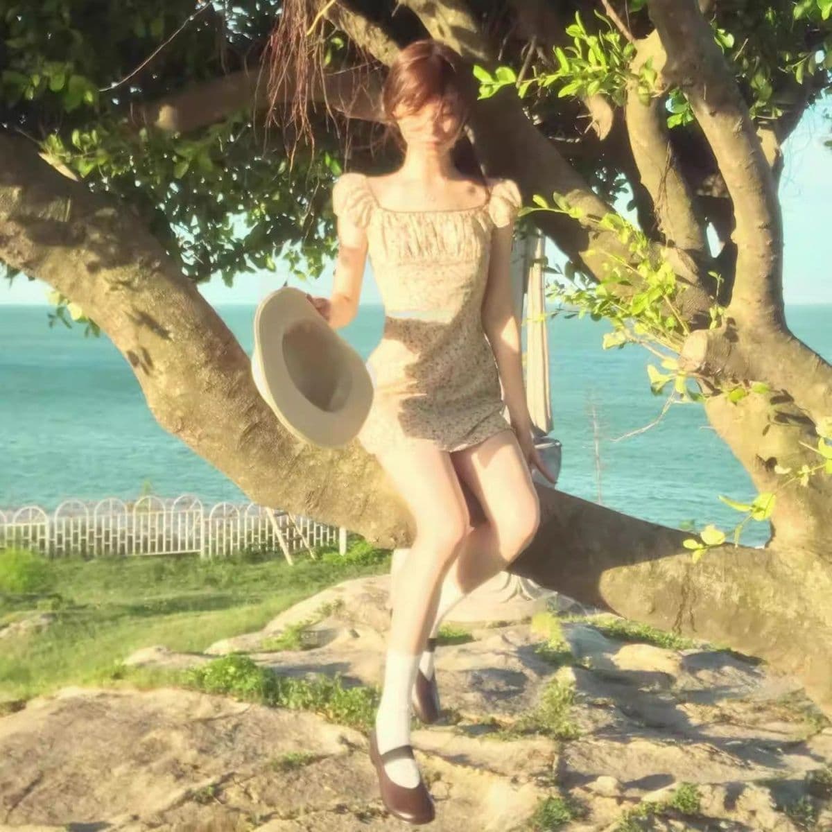전원 바람 부드러운 허리 수축 광장 칼라 슬림해 보이는 꽃무늬 여성 드레스 여름 새로운 품격 허리 수축 반팔 짧은 치마 이미지 4