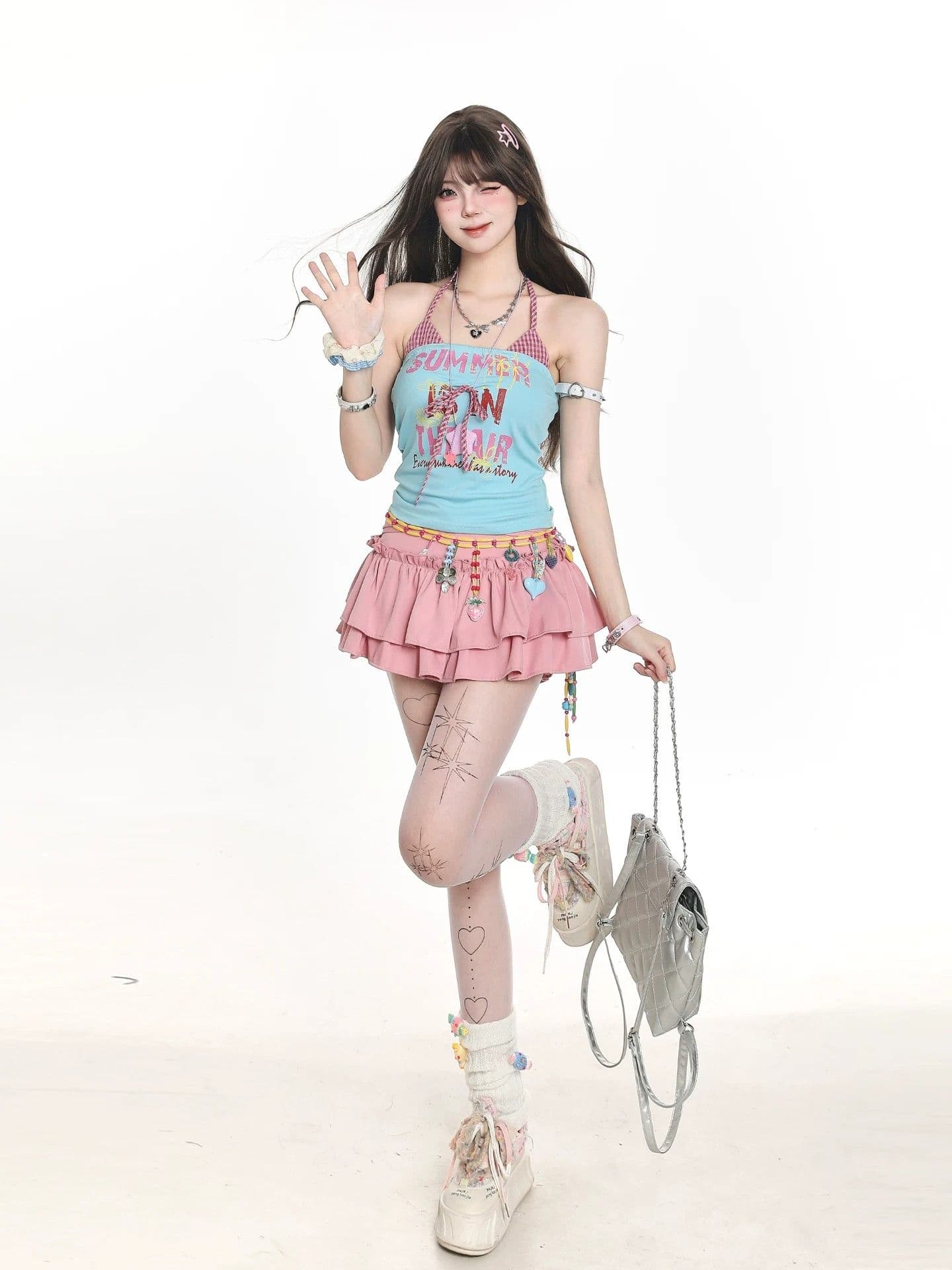 알파벳 프린트 캐미솔 여름 페이크 레이어드 핫걸 몸매 가꾸기 쇼트 스타일 티셔츠 맨위 미니 스커트 오픈 가디건 3종 세트 이미지 4