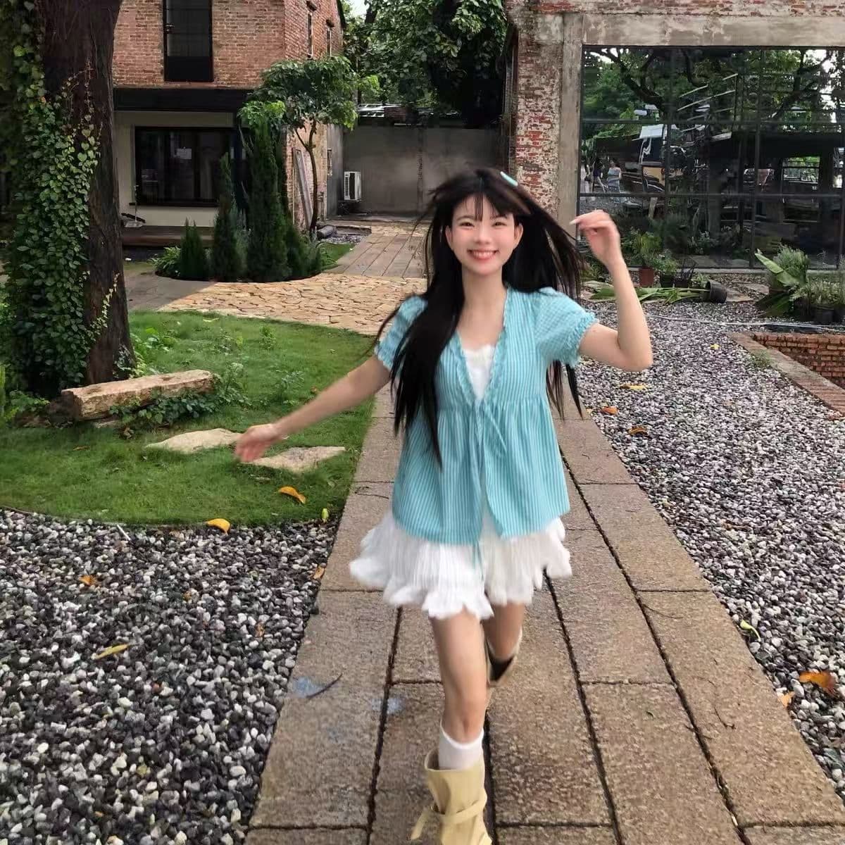 박하 녹색 체크무늬 페이크 레이어드 인형 셔츠 여성 Xiamu 귀 레이스업 거품 소매 연령 감소 반팔 셔츠 상세 이미지 4