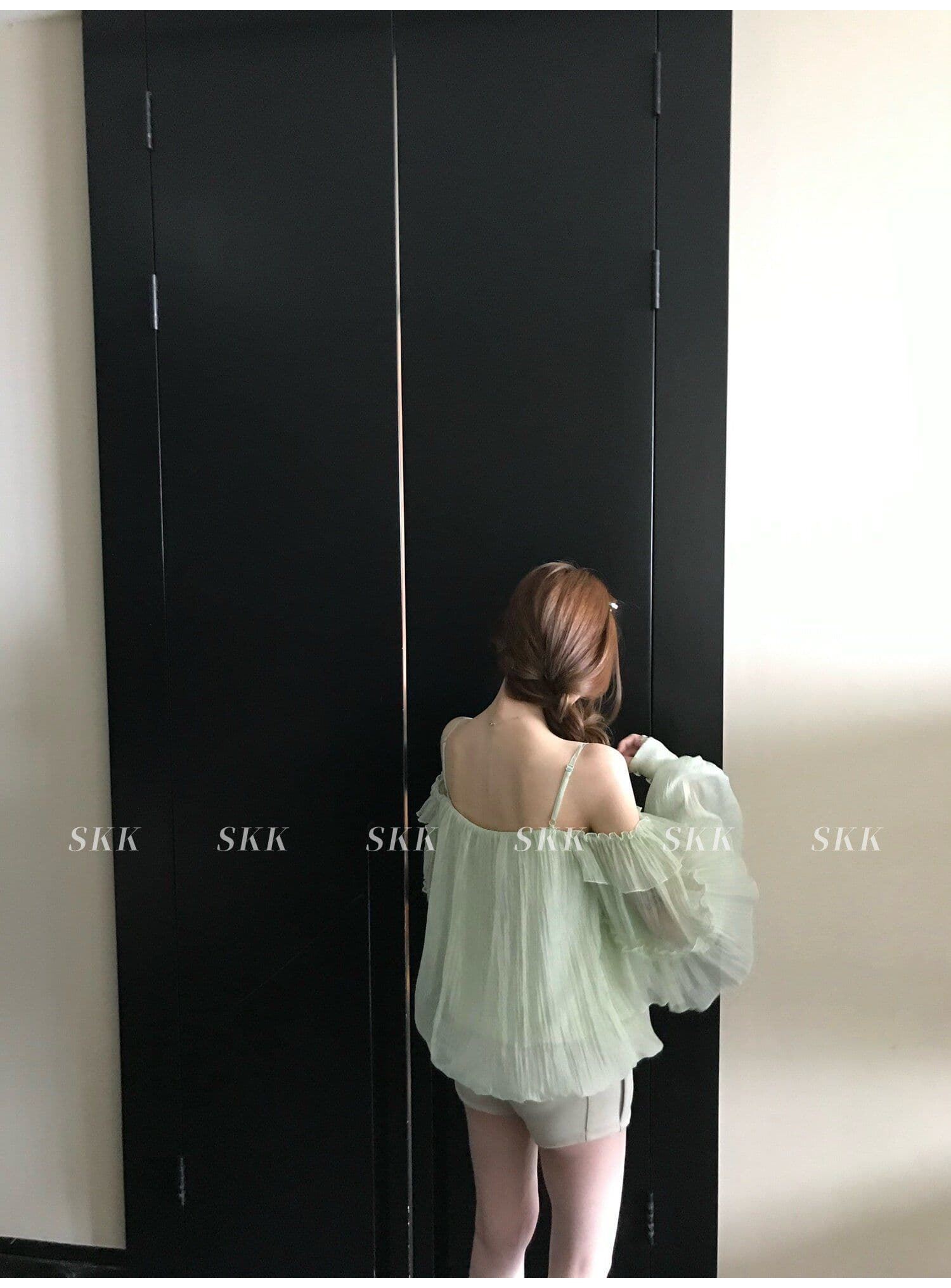 프랑스식 녹색 프릴 오프숄더 여성 셔츠 여름 고급 센스 루즈핏 슬림해 보이는 오프숄더 슬립 쉬폰 톱 상세 이미지 29