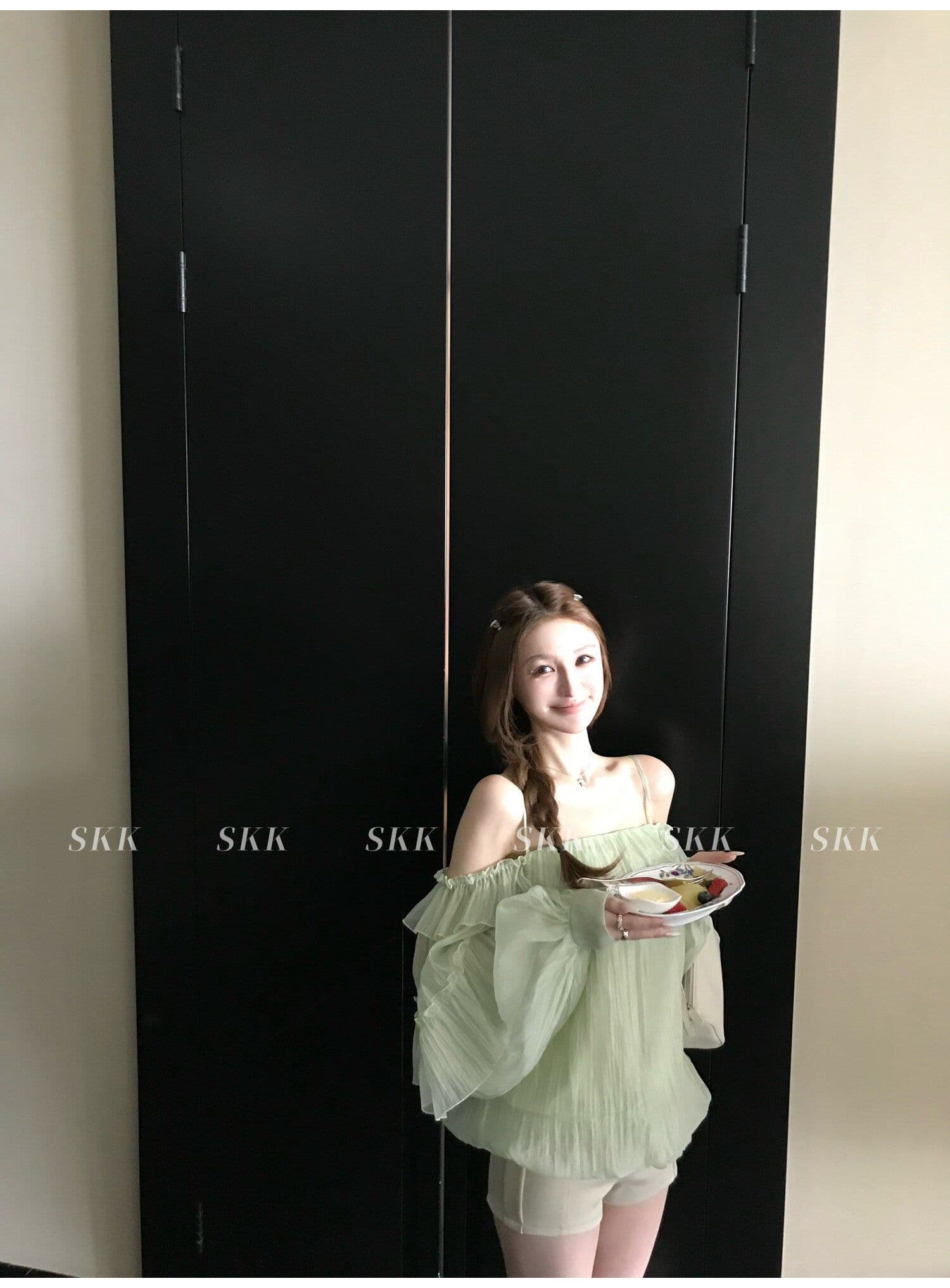 프랑스식 녹색 프릴 오프숄더 여성 셔츠 여름 고급 센스 루즈핏 슬림해 보이는 오프숄더 슬립 쉬폰 톱 상세 이미지 31