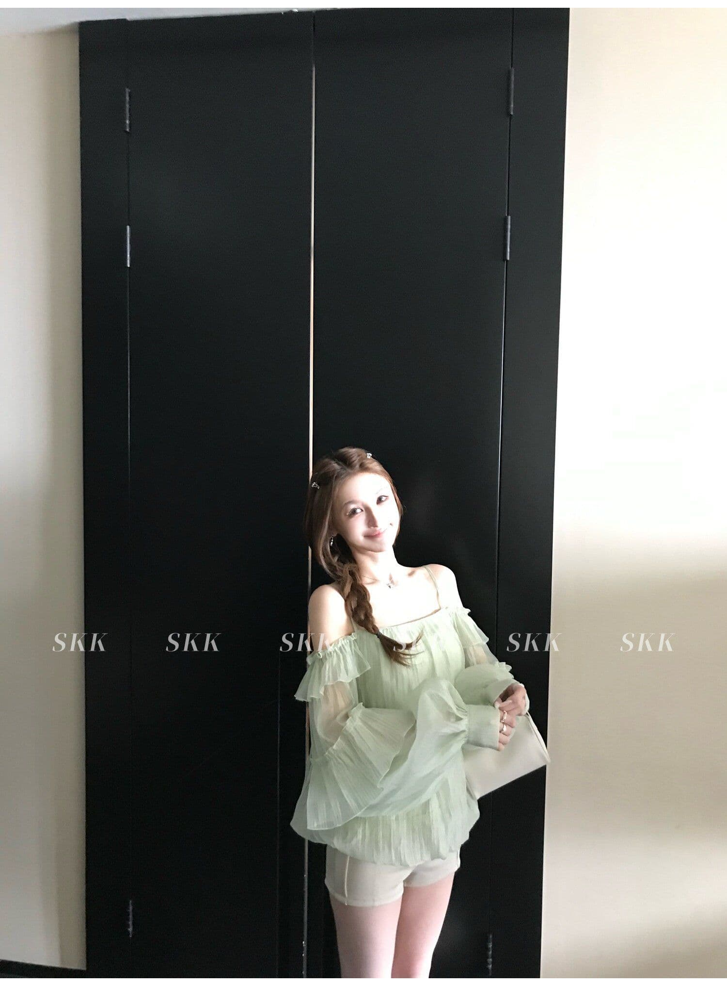 프랑스식 녹색 프릴 오프숄더 여성 셔츠 여름 고급 센스 루즈핏 슬림해 보이는 오프숄더 슬립 쉬폰 톱 상세 이미지 32