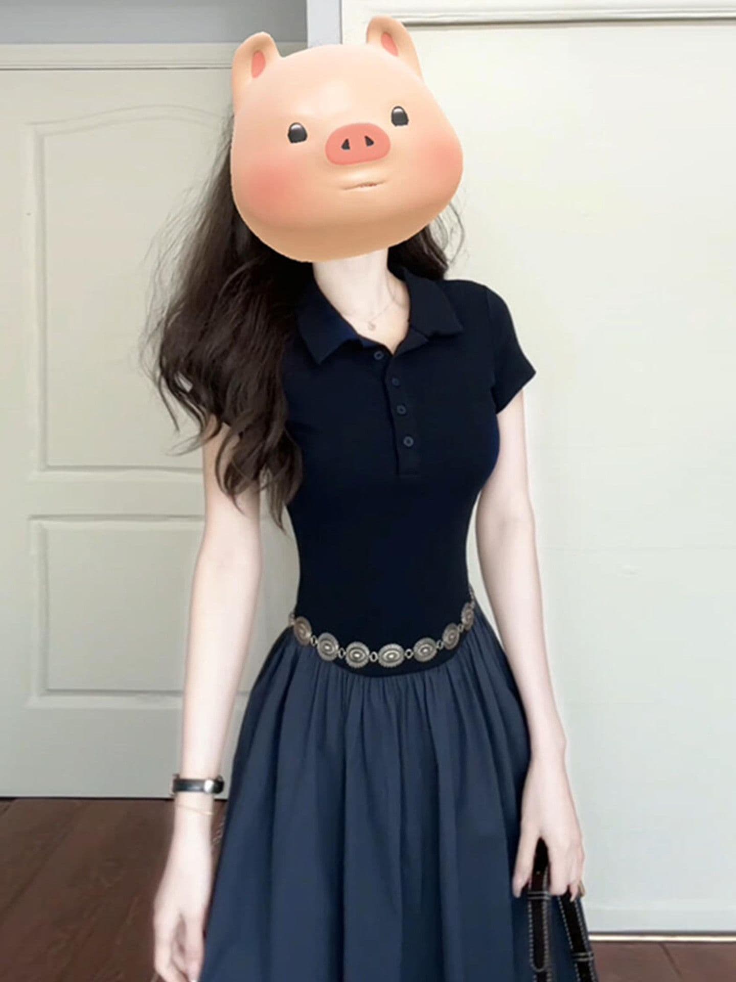 그는 벤 바람 POLO 칼라 여성 드레스 2026 년 여름 허리 수축 슬림해 보이는 품격 고급 품격 다용도 한 마디 롱 스커트 이미지 4