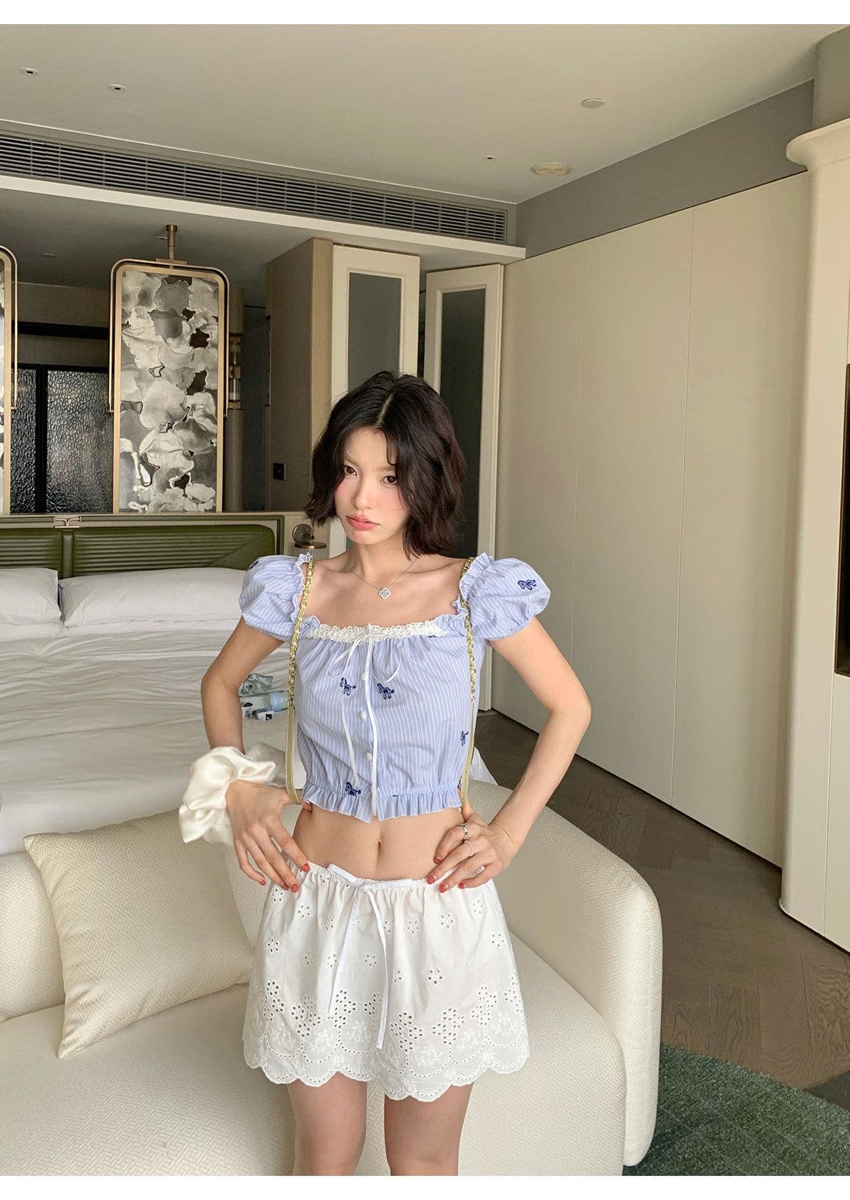 귀여운 달콤함 소녀 센스 자이언트 잘 생긴 세트 여름 레이스 나비 매듭 체크무늬 슬립 맨위 미니 스커트 투피스 세트 상세 이미지 8