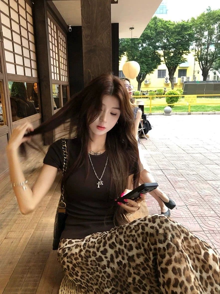 여름 한 부서 폭발 순수한 욕망 커피 색상 반팔 레오파드 무늬 다용도 하이웨이스트 롱 스커트 슬림해 보이는 패션 투피스 슈트 트렌디 상세 이미지 7